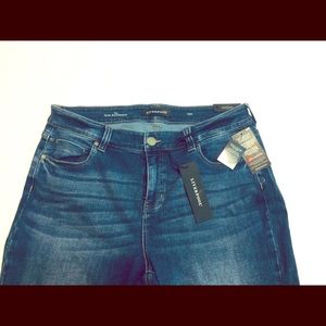 Women’s Boyfriend Jeans